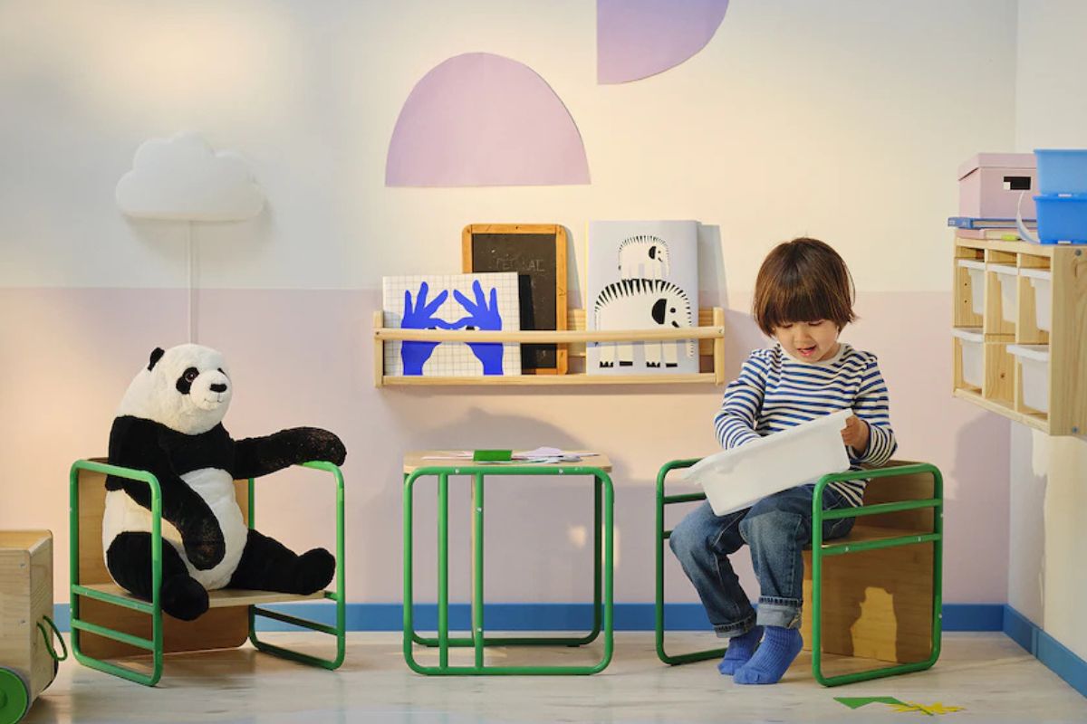 SMÅSKRAKE, nuovo mobile per bambini Ikea